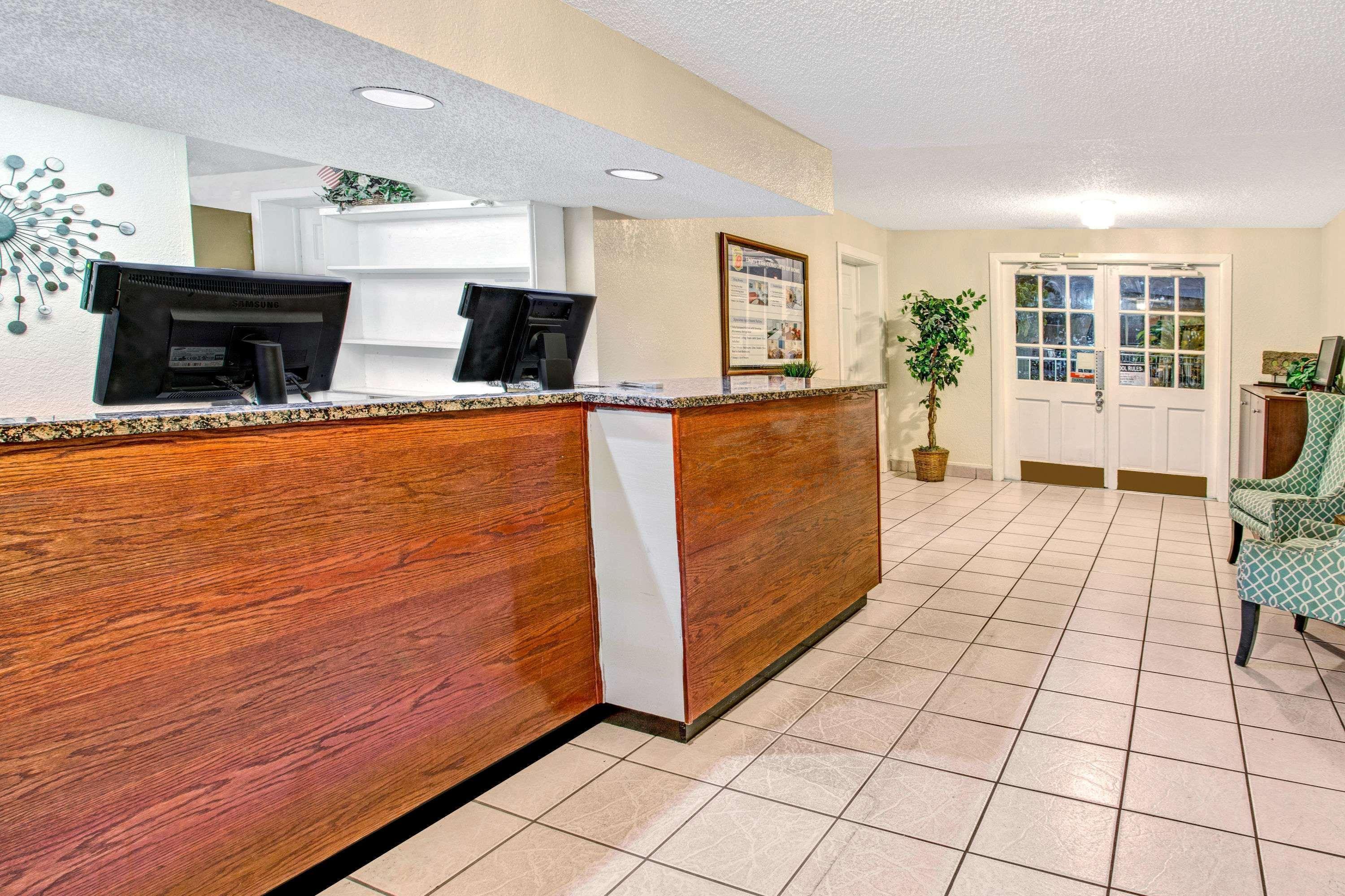 Super 8 By Wyndham Kissimmee Motel Luaran gambar