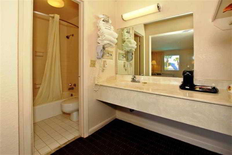 Super 8 By Wyndham Kissimmee Motel Luaran gambar