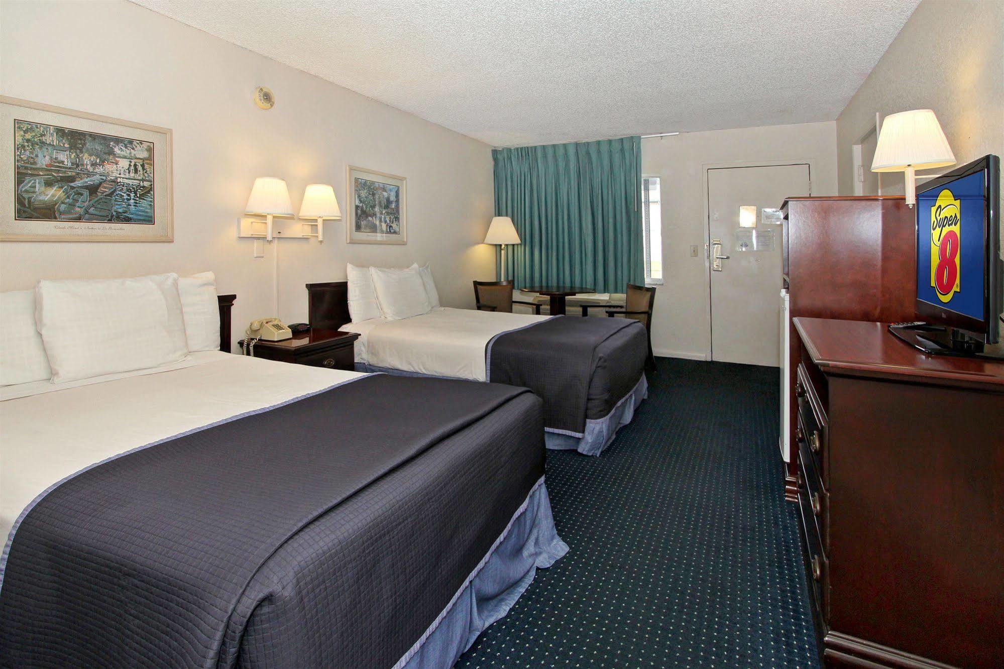 Super 8 By Wyndham Kissimmee Motel Luaran gambar
